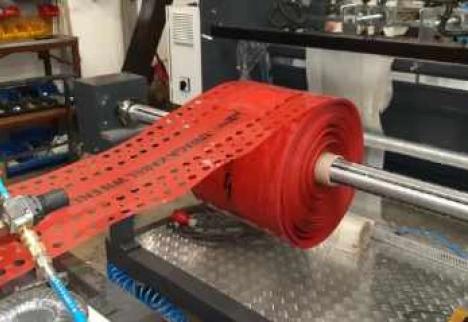 Czerwona tasma kablowa