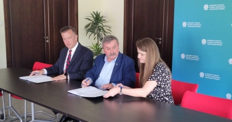 Podpisanie umowy o dofinansowanie NFOŚ